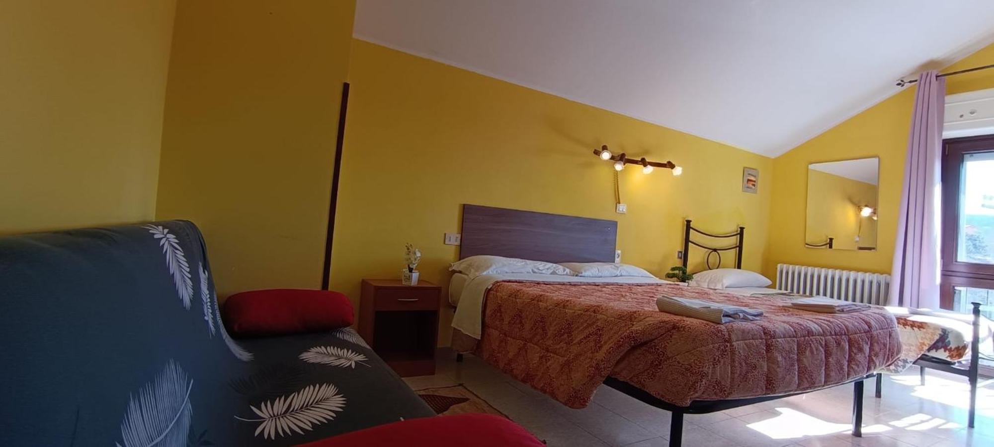 Poggio Picenze Complesso Turistico Aurora - Camere B&B מראה חיצוני תמונה