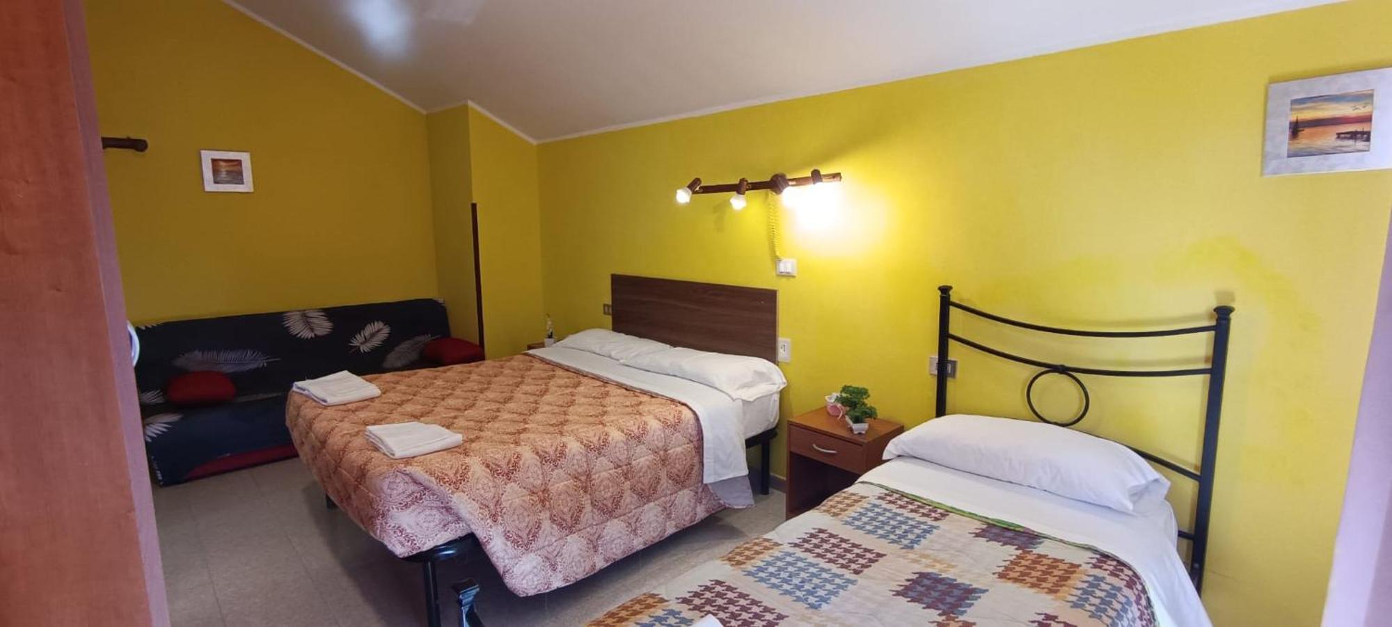 Poggio Picenze Complesso Turistico Aurora - Camere B&B מראה חיצוני תמונה