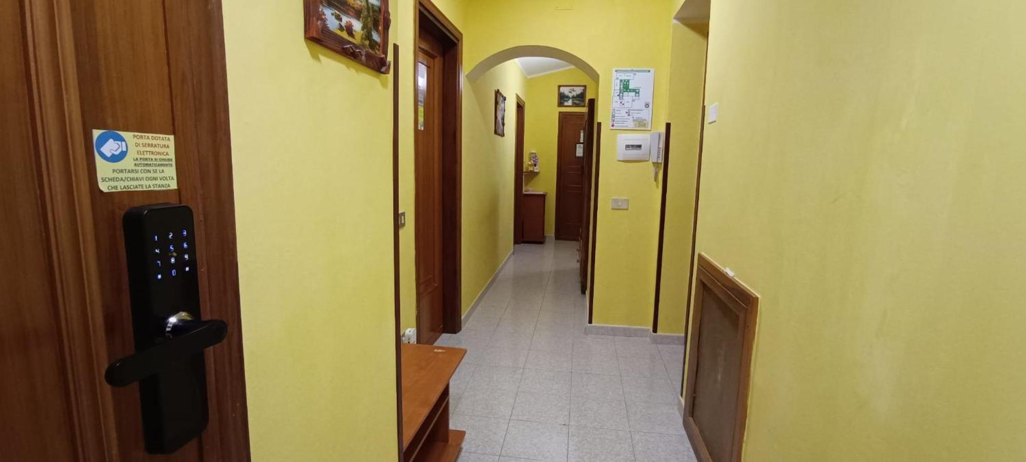 Poggio Picenze Complesso Turistico Aurora - Camere B&B מראה חיצוני תמונה